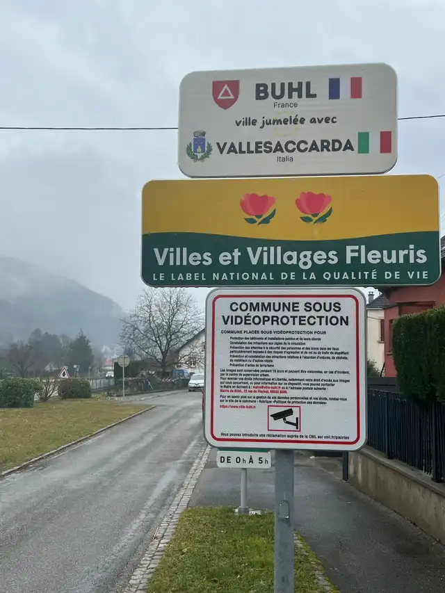 Panneau rue Florival