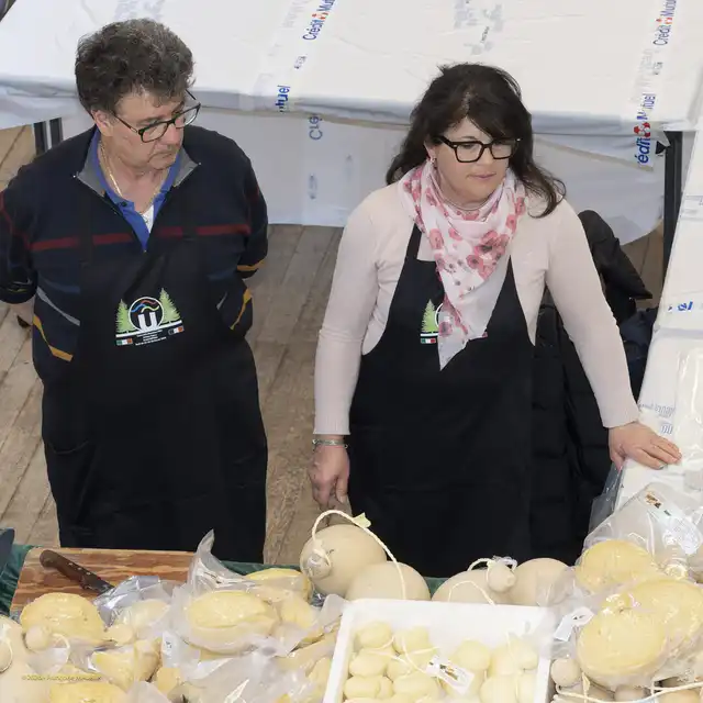 MARCHE DES PRODUCTEURS 27-28 MARS 2026