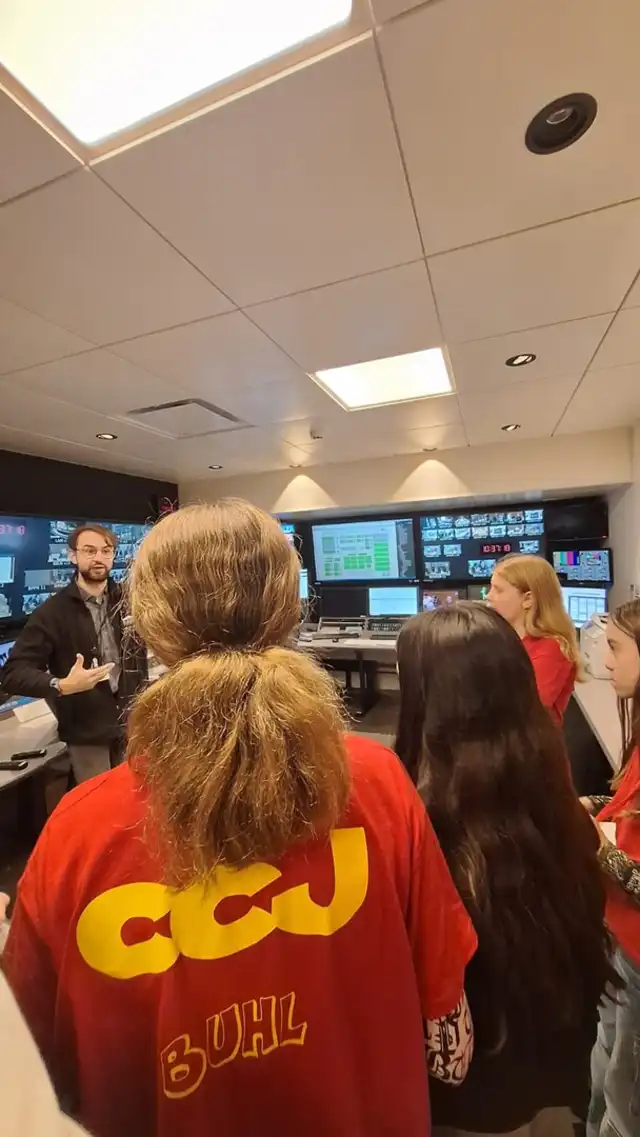 Visite des régies sons et images de l' A.N