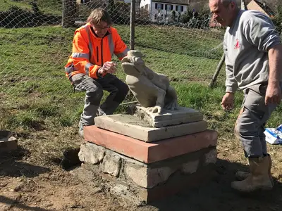 MARS 2019-MISE EN PLACE DE LA GRENOUILLE ANCIENNE ECOLE MATERNELLE VERS NOUVELLE