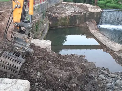 REALISATION D'UNE PASSE A POISSONS PONT MONUMENT AUX MORTS FIN DES TRAVAUX OCTOBRE 2019