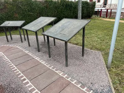 Travaux terminés monument aux morts février