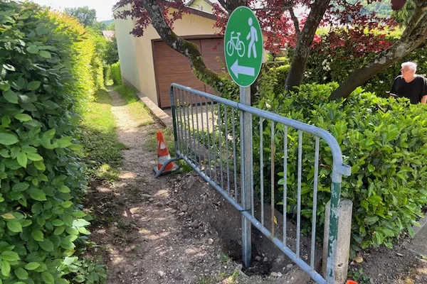 Mise en place panneaux vert au Trottberg