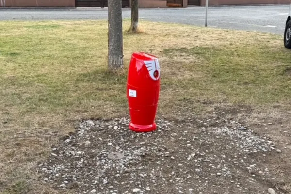 Mise en place par CALÉO d'un nouveau poteau d'incendie placette Burgmatten